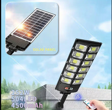 Load image into Gallery viewer, Solar Street Light, 4500mAh 504 LED Solar Parking Lot Street Light, Solar Wall Light, Solar Flood Light (Wide Angle Motion Sensor And Remote Control) For Area Lighting